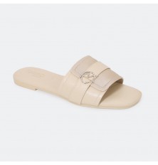 OX3046 نعال فلات مزين بإكسسوار
