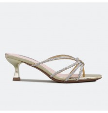 Stylish heeled evening...