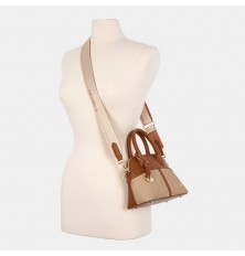 AA012502020 a stylish bag...