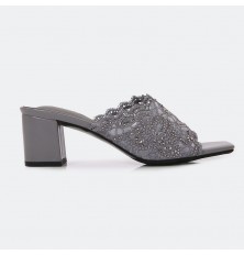 NXQ2575 Wide Heel slippers...