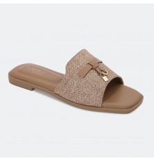 OX3281 Flat slippers with a...