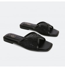 OX3290 Flat slippers with a...